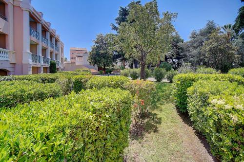 Upstays - 2 Rooms - Renovated - Pool - A C - image 5
