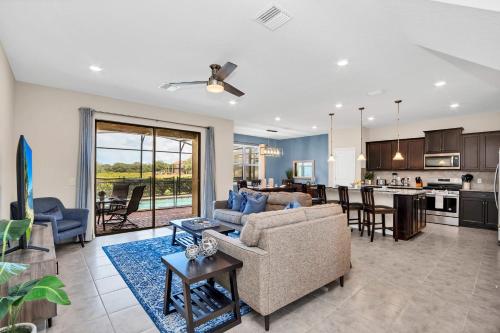 Spacious, Perfect Home for Orlando Getaway, Large Pool and Gameroom! #5ST441 in Davenport, USA