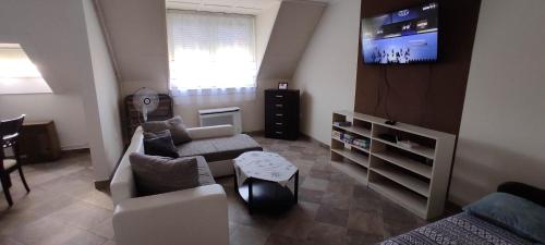  Tímár Apartman Eger, Eger bei Tiszafüred