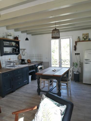 virtuve, La Petite Maison de la Villa Xaran Erdian in Espelette