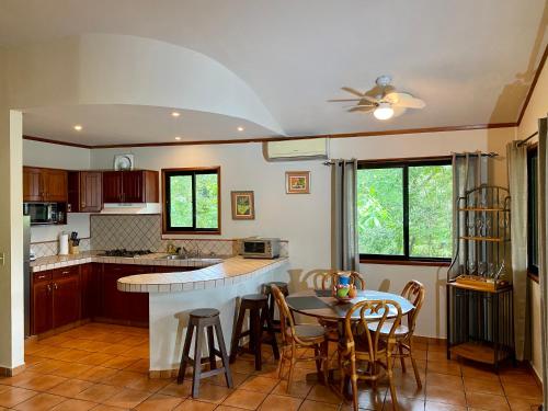 Cucina, Cabanas Rio Encantado in Alto Boquete