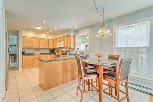 South Kingstown Vacation Rental 2 Mi to Beach! in South Kingstown, USA
