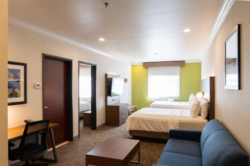 Holiday Inn Express Davis-University Area, an IHG Hotel