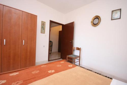 Apartment Stara Novalja 4153a