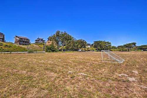 Beachfront Condo with Monterey Bay Views!