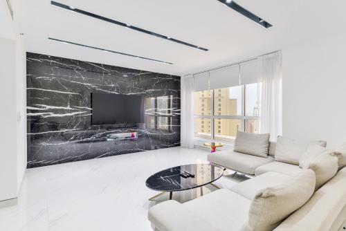 Waterfront Luxury 3BR with maids room in JBR, Dubai, Dubai