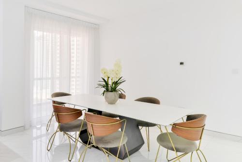 Waterfront Luxury 3BR with maids room in JBR, Dubai, Dubaj (fotografie 3)