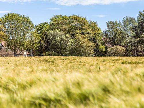 Pass the Keys 3 bedroom Cottage in the heart of beautiful Bosham