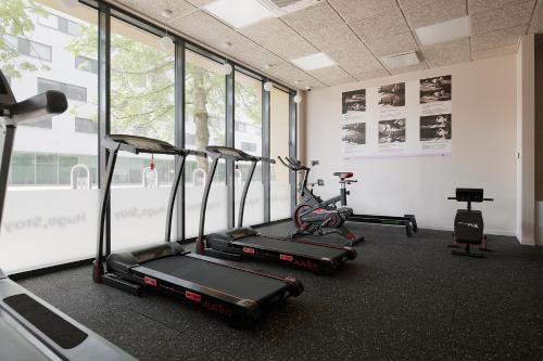 Hugo Apartment Hotel Hugo Apartment Hotel