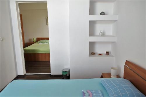 Superior Quadruple Room image 10