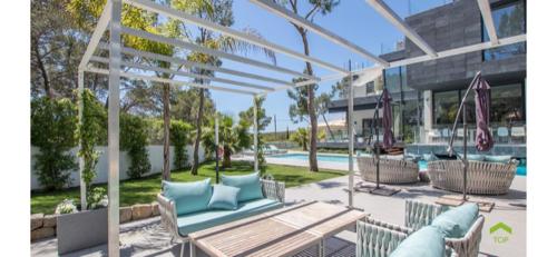 Spectacular modern vacation home with private pool near the sea gîte à louer Portals Vells