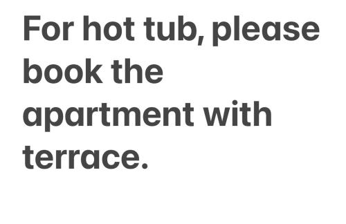 My Perfect Place Rooms & Apartments -Some rooms with Hot Tub- Free Parking