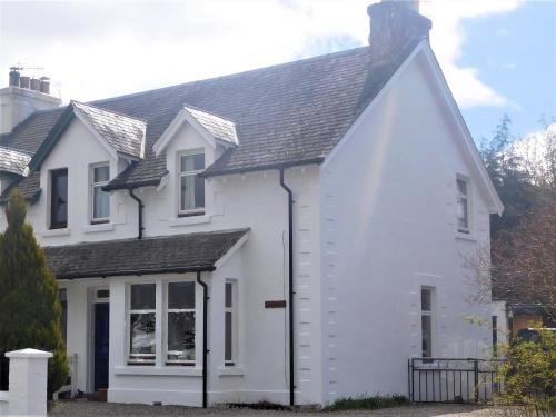 Oaklands Bed and Breakfast - Accommodation - Fort Augustus