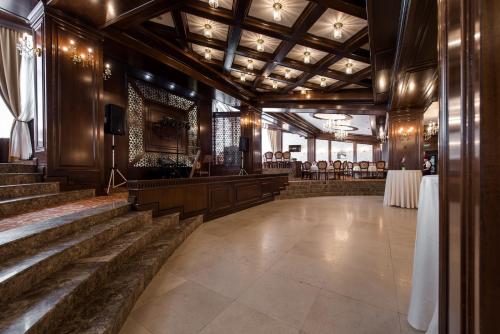 Hotel Silva Busteni - image 14
