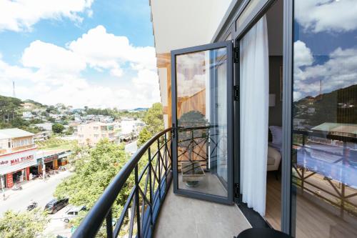 Minh Chi Hotel – Dalat