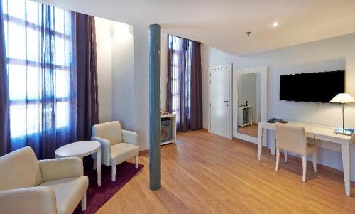 NH Valencia Las Artes, Valencie (fotografie 9)