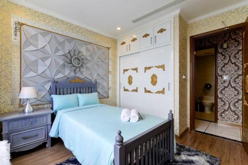 Vinhomes Central Park Landmark 4 - 3 Bedrooms