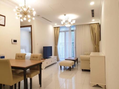 Vinhomes Central Park Landmark Plus - 1 bedroom