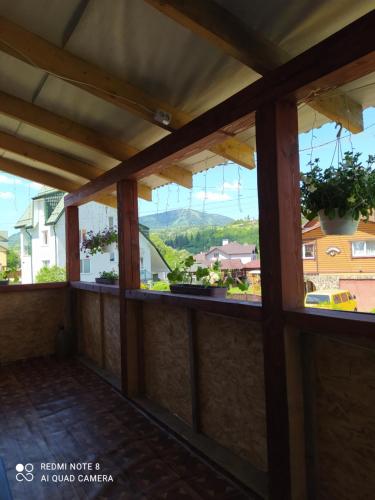 Good House in Slavs'ke