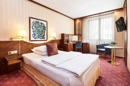 Best Western Premier Grand Hotel Russischer Hof