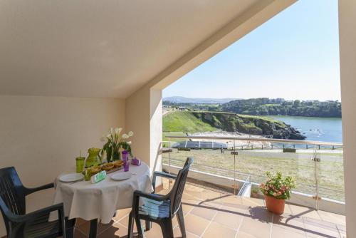 Apartamentos Turísticos Playa de Tapia - image 12