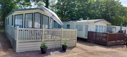 The Wight Rose gîte à louer Fratton Railway Station