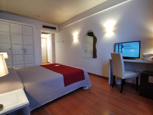 1 queen bed