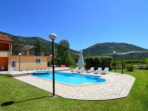 B&B Vrgorac - Holiday Home Villa Kikiza - MKA520 by Interhome - Bed and Breakfast Vrgorac