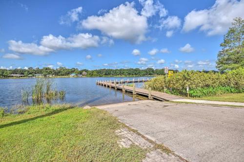 Crescent City Apartment w/ Easy Lake Access! in Daytona Beach City Center