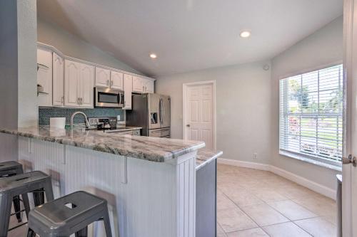Port St Lucie Home with Hot Tub 5 Mi to PGA Club! in Port Saint Lucie, USA