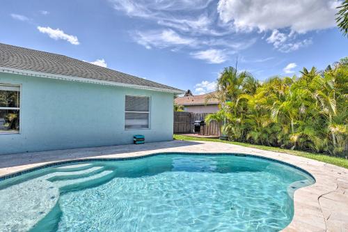 Bright Port St Lucie Retreat Private Heated Pool!