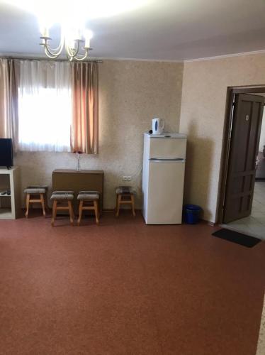 Guest House Mirawoy - image 7