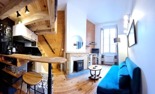 DUPLEX CHARMANT- Hypercentre - Clim - Métro - WiFi, Tuluza (zdjęcie 3)