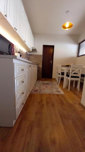 virtuve, Vila Devana in Tatranská Javorina