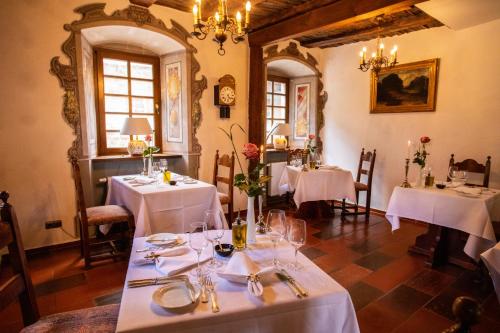 Restaurant, Landhotel der Schafhof Amorbach in Amorbach