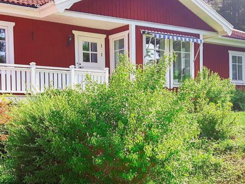 . 6 person holiday home in VäTö
