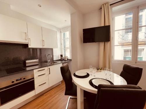 Living Funchal Apartments 4