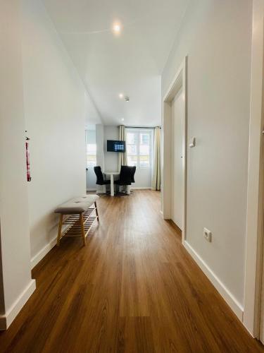 Living Funchal Apartments 5