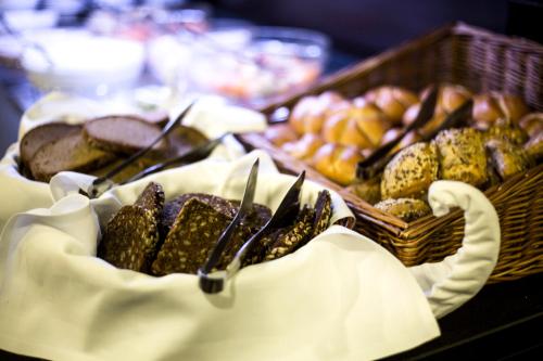 Rainers Hotel Vienna - image 2