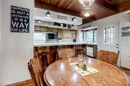 Wood Ridge Landing - image 2