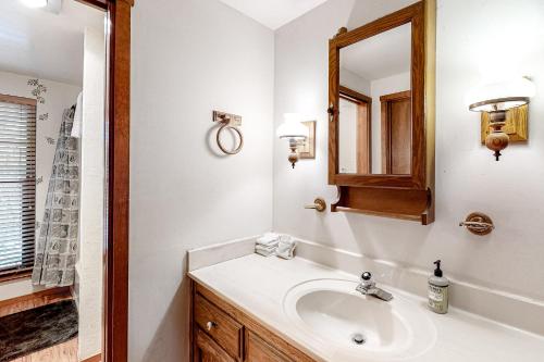 Wood Ridge Landing - image 8