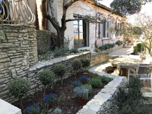 Maison Villa Provence Villeneuve les Avignon piscine vue cottage Villeneuve-lès-Avignon