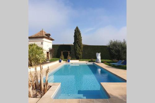 MAISON TROPICALE - TERRASSE - PISCINE - CONFORT gîte à louer Launac
