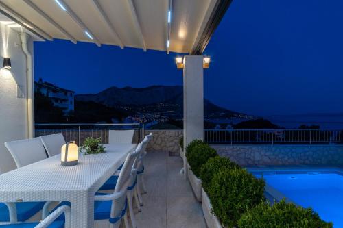 Seaview Villa Marija with Pool, Jacuzzi, Sauna