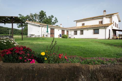  Agriturismo il Poggio, Vetralla bei Canale Monterano