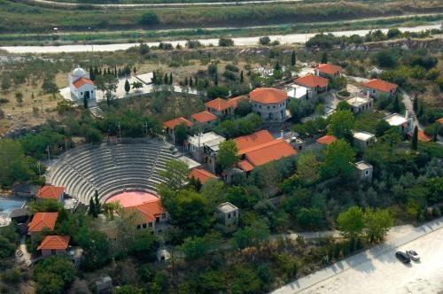 Accommodation in Néa Karváli