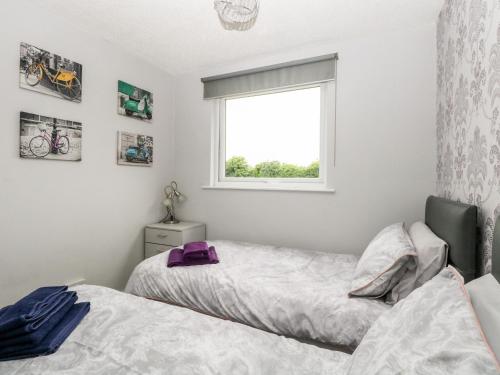 3 Waveney Holiday Village - image 10