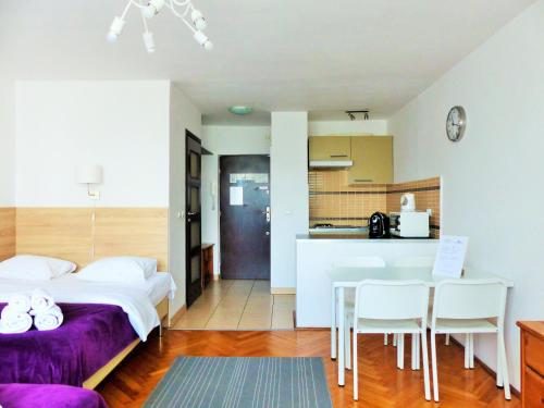 Hosapartments City Center, Warsaw (photo 8)