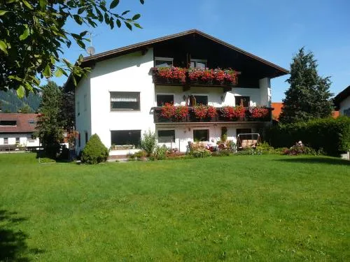 Ferienwohnungen Kathrein in Reutte, Österreich