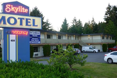 Skylite Motel